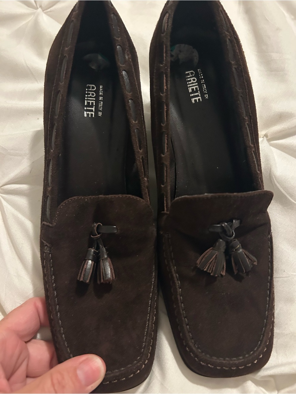 Womens Ariete Brown Suede Tassel heels RARE find